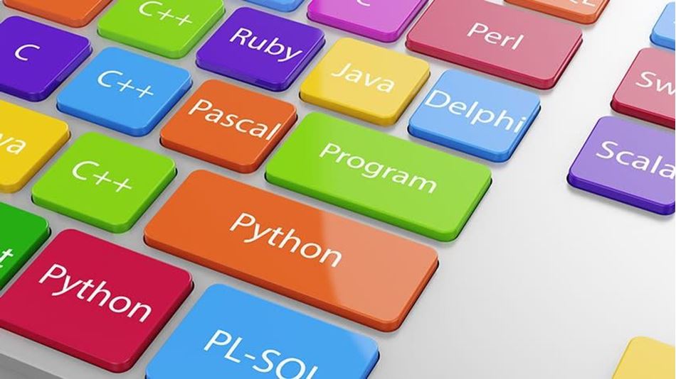 Програмирање за почетници: 3 програмски јазици со кои со сигурност ќе најдете работа!